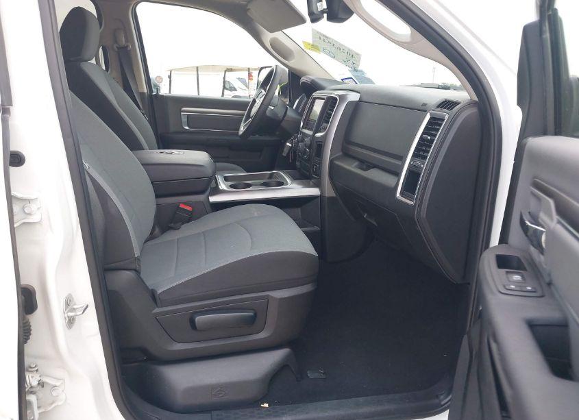 Photo 5 of 2023 Ram 1500 CLASSIC SLT 4X2 5'7 BOX (VIN 1C6RR6LG7PS518573)