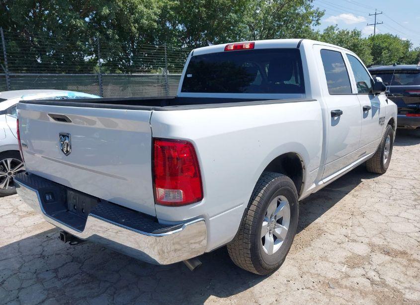 Photo 4 of 2023 Ram 1500 CLASSIC SLT 4X2 5'7 BOX (VIN 1C6RR6LG7PS579485)