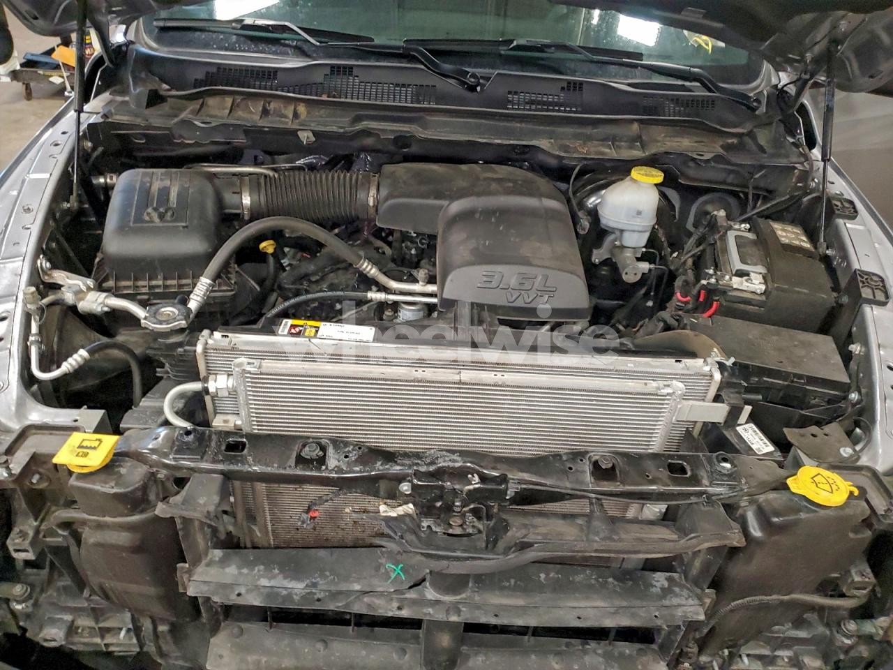 Photo 11 of 2024 RAM 1500 CLASSIC SLT (VIN 1C6RR6LG7RS142329)