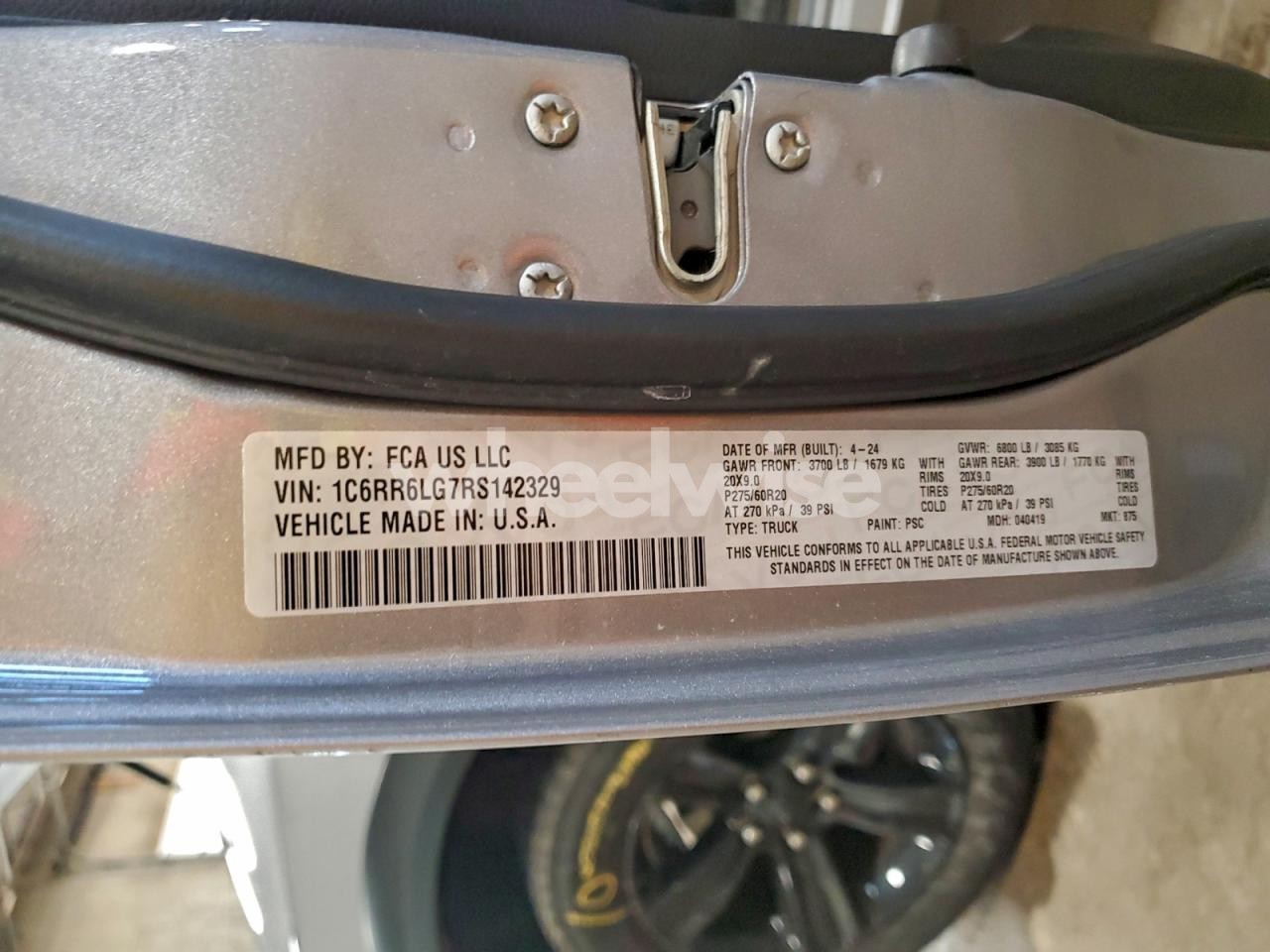 Photo 12 of 2024 RAM 1500 CLASSIC SLT (VIN 1C6RR6LG7RS142329)