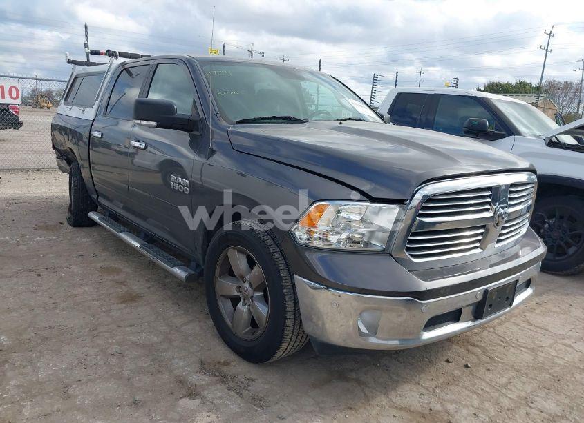 2017 Ram 1500 LONE STAR 4X2 5'7 BOX (VIN 1C6RR6LG8HS505512) main photo