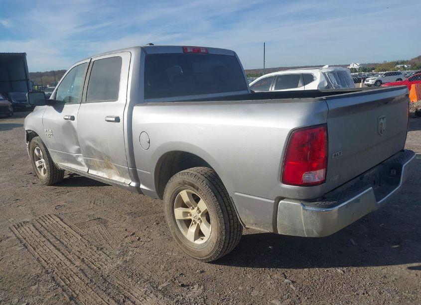 Photo 3 of 2021 Ram 1500 CLASSIC SLT 4X2 5'7 BOX (VIN 1C6RR6LG9MS533801)