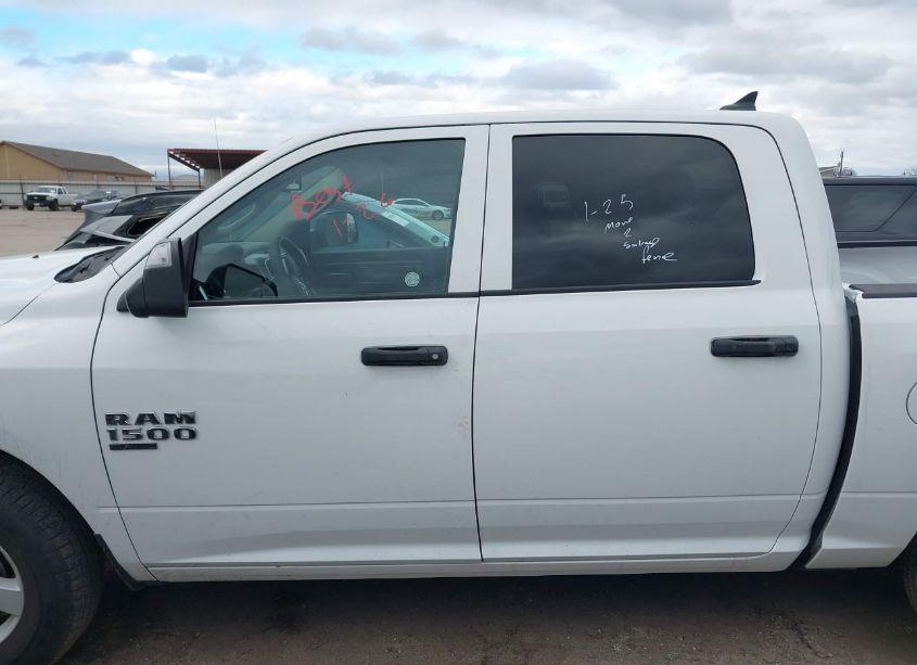 Photo 15 of 2023 Ram 1500 CLASSIC SLT 4X2 5'7 BOX (VIN 1C6RR6LG9PS521362)