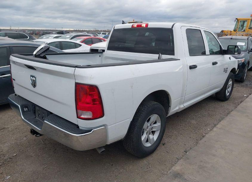 Photo 4 of 2023 Ram 1500 CLASSIC SLT 4X2 5'7 BOX (VIN 1C6RR6LG9PS521362)
