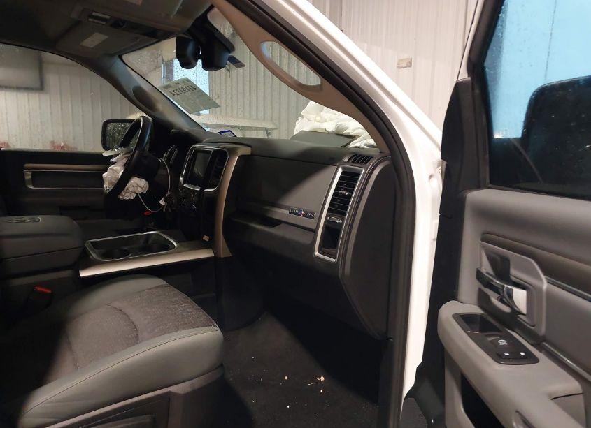 Photo 5 of 2017 Ram 1500 LONE STAR 4X2 5'7 BOX (VIN 1C6RR6LGXHS645884)