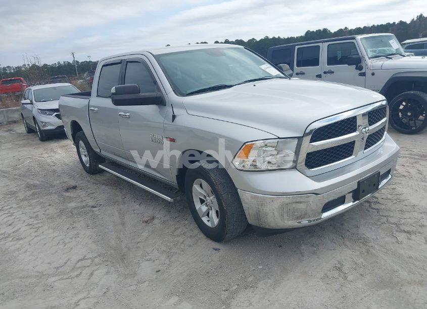 2015 Ram 1500 SLT (VIN 1C6RR6LM4FS649464) main photo