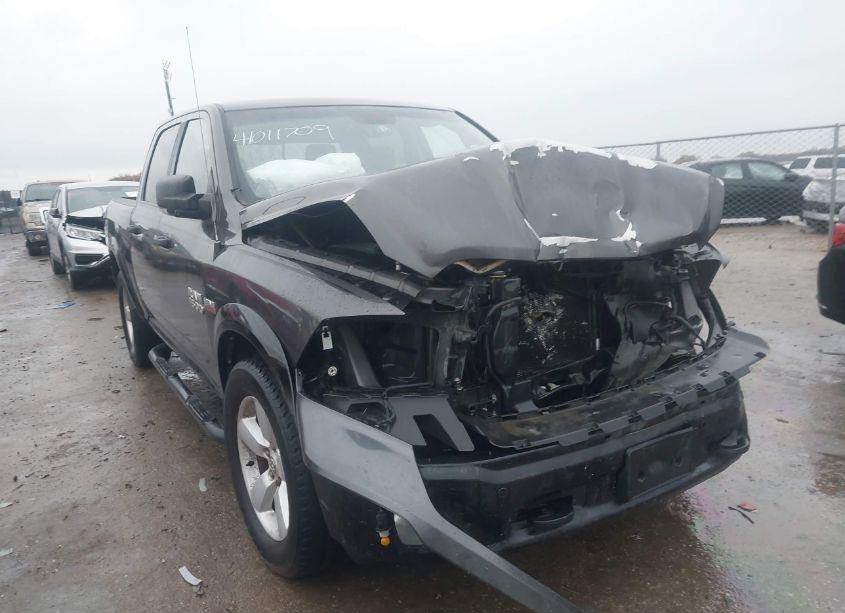 2015 Ram 1500 OUTDOORSMAN (VIN 1C6RR6LT0FS639702) main photo