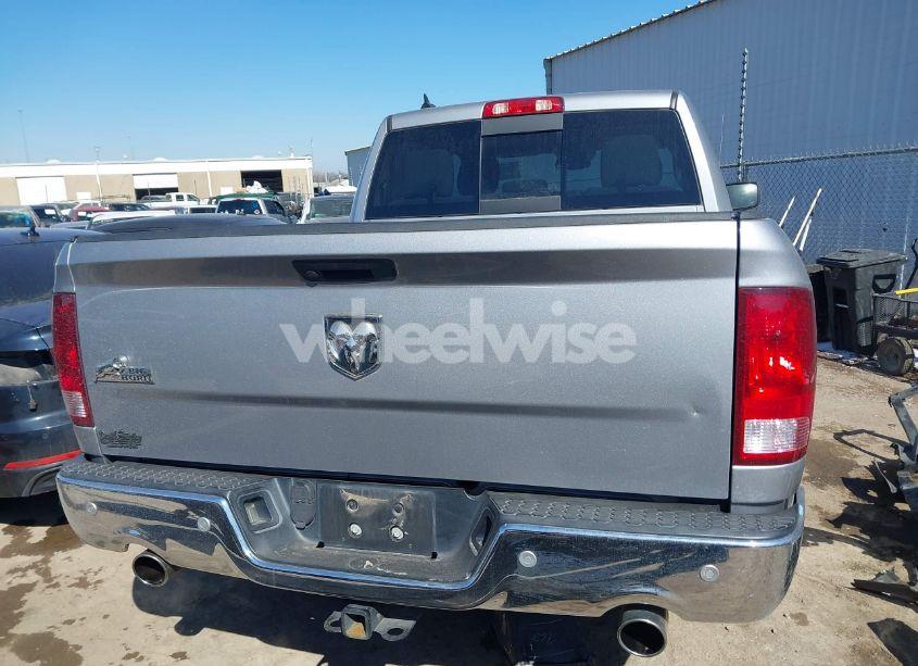 Photo 17 of 2019 Ram 1500 CLASSIC WARLOCK 4X2 5'7 BOX (VIN 1C6RR6LT0KS604104)