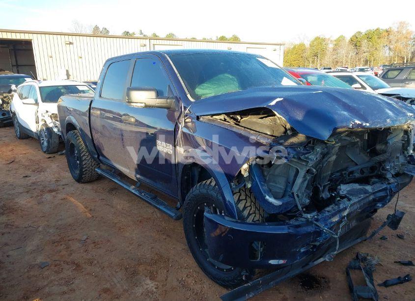 2015 Ram 1500 OUTDOORSMAN (VIN 1C6RR6LT1FS639286) main photo