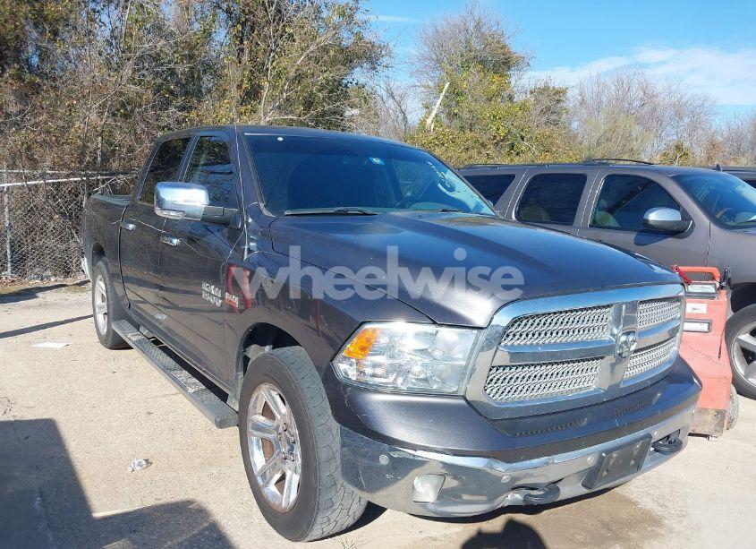 2018 Ram 1500 LONE STAR SILVER 4X2 5'7 BOX (VIN 1C6RR6LT1JS239981) main photo