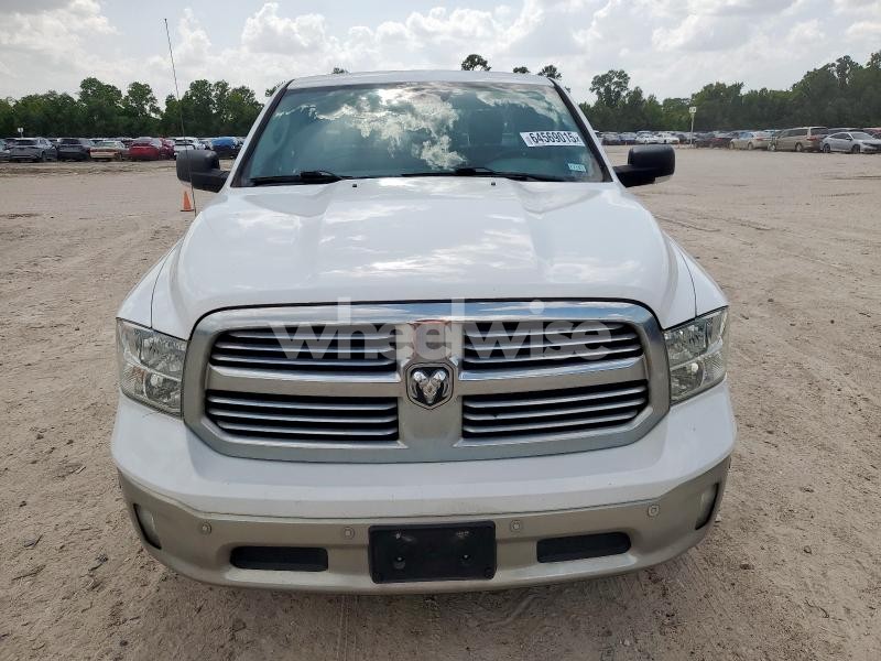 Photo 11 of 2019 RAM 1500 CLASSIC SLT (VIN 1C6RR6LT1KS546035)