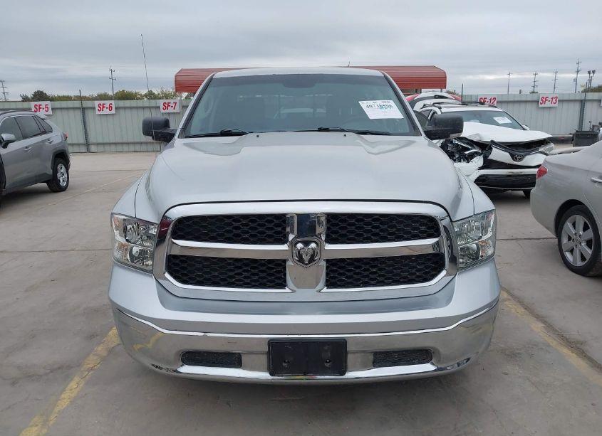 Photo 12 of 2019 Ram 1500 CLASSIC SLT 4X2 5'7 BOX (VIN 1C6RR6LT1KS549145)