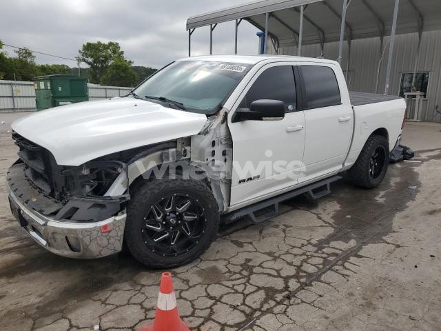 Photo 10 of 2019 RAM 1500 CLASSIC SLT (VIN 1C6RR6LT2KS537182)