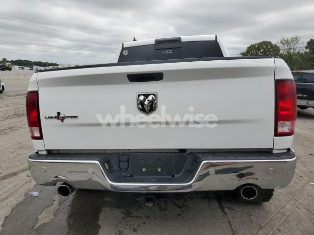 Photo 3 of 2019 RAM 1500 CLASSIC SLT (VIN 1C6RR6LT2KS537182)