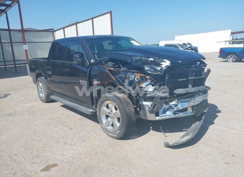 2019 Ram 1500 CLASSIC LONE STAR 4X2 5'7 BOX (VIN 1C6RR6LT2KS564298) main photo