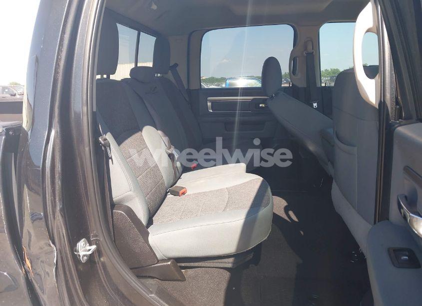 Photo 8 of 2019 Ram 1500 CLASSIC LONE STAR 4X2 5'7 BOX (VIN 1C6RR6LT2KS564298)