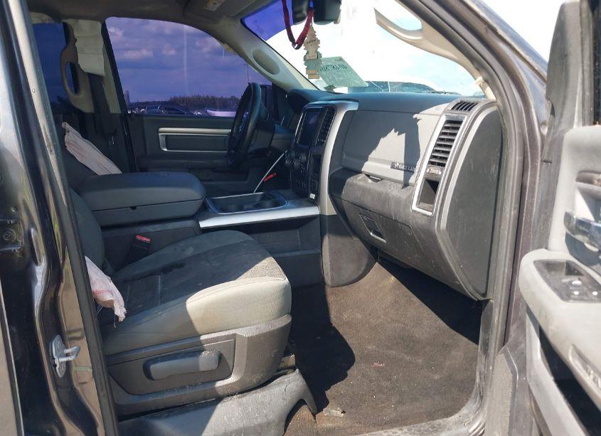 Photo 5 of 2016 Ram 1500 BIG HORN (VIN 1C6RR6LT4GS164959)