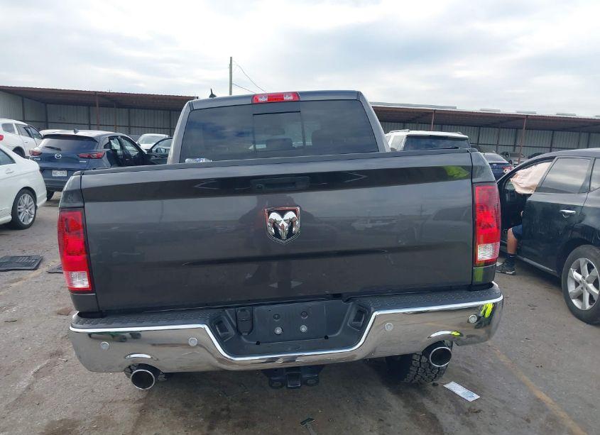 Photo 16 of 2019 Ram 1500 CLASSIC LONE STAR 4X2 5'7 BOX (VIN 1C6RR6LT5KS573724)