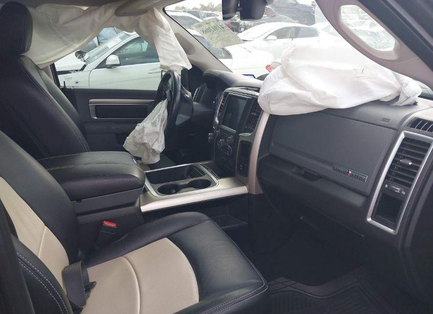 Photo 5 of 2019 Ram 1500 CLASSIC LONE STAR 4X2 5'7 BOX (VIN 1C6RR6LT5KS573724)