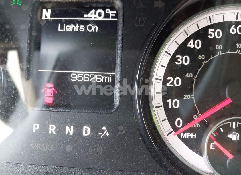 Photo 15 of 2018 Ram 1500 SLT 4X2 5'7 BOX (VIN 1C6RR6LT6JS314707)