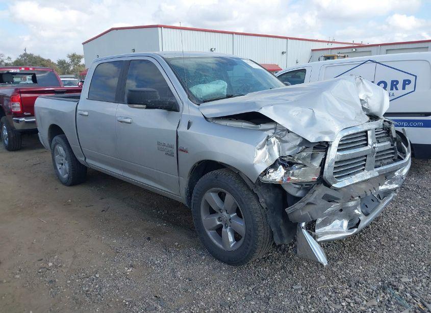 2019 Ram 1500 CLASSIC LONE STAR 4X2 5'7 BOX (VIN 1C6RR6LT6KS573957) main photo