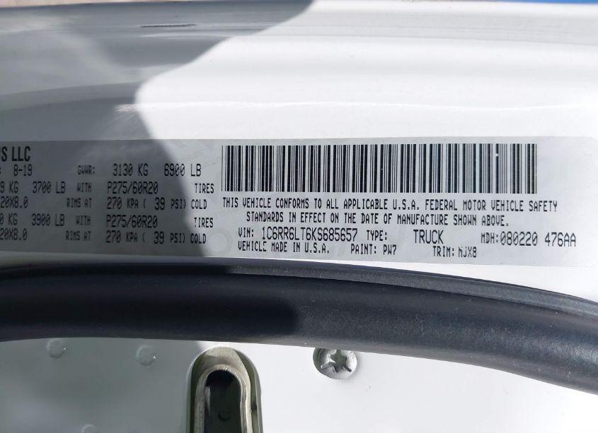 Photo 9 of 2019 Ram 1500 CLASSIC WARLOCK 4X2 5'7 BOX (VIN 1C6RR6LT6KS685657)