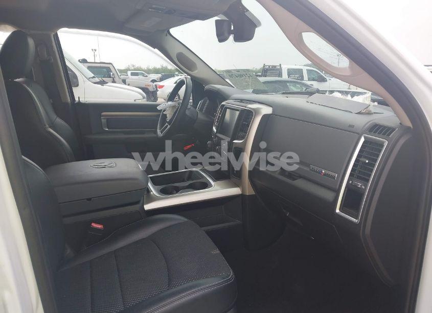 Photo 5 of 2017 Ram 1500 (VIN 1C6RR6LT7HS791379)