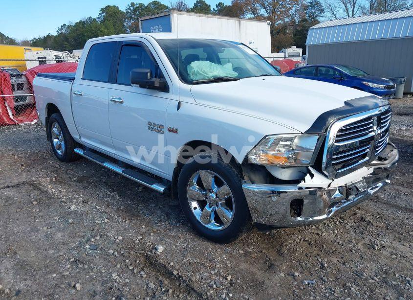 2018 Ram 1500 BIG HORN 4X2 5'7 BOX (VIN 1C6RR6LT7JS336800) main photo