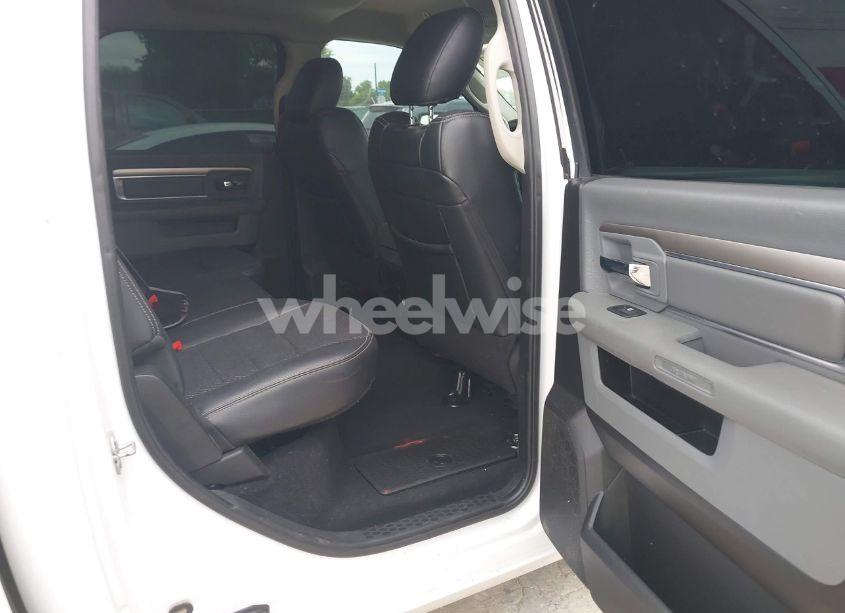 Photo 8 of 2019 Ram 1500 CLASSIC LONE STAR SILVER 4X2 5'7 BOX (VIN 1C6RR6LT7KS586474)