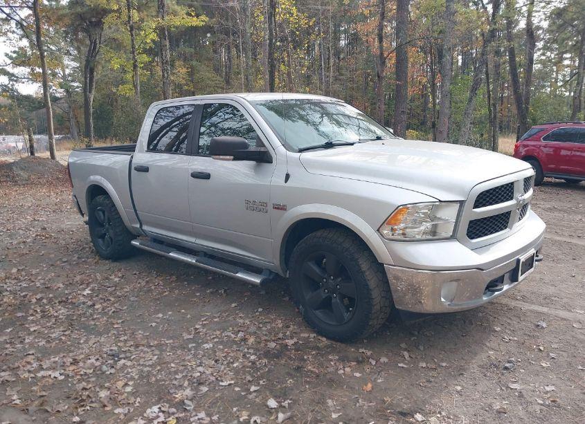 2015 Ram 1500 OUTDOORSMAN (VIN 1C6RR6LT8FS640127) main photo