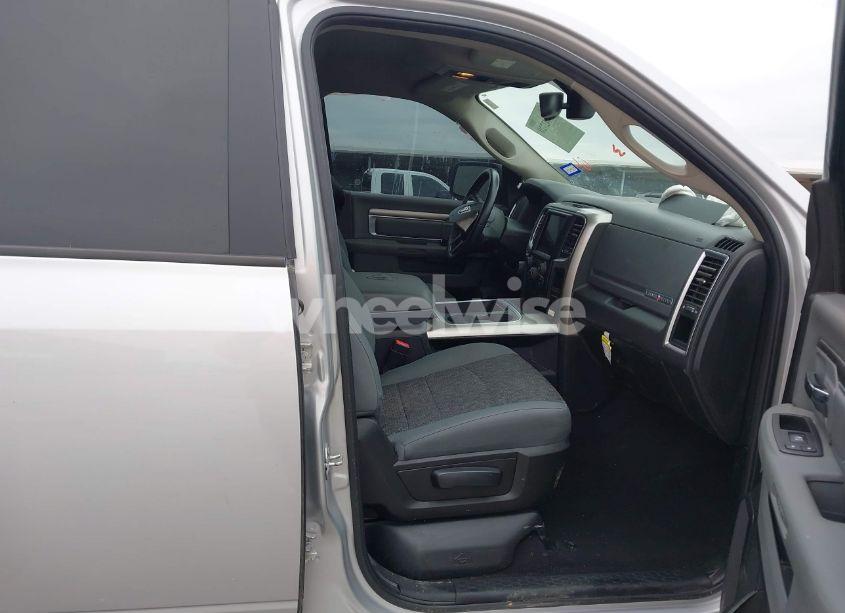 Photo 5 of 2018 Ram 1500 LONE STAR 4X2 5'7 BOX (VIN 1C6RR6LT9JS331243)