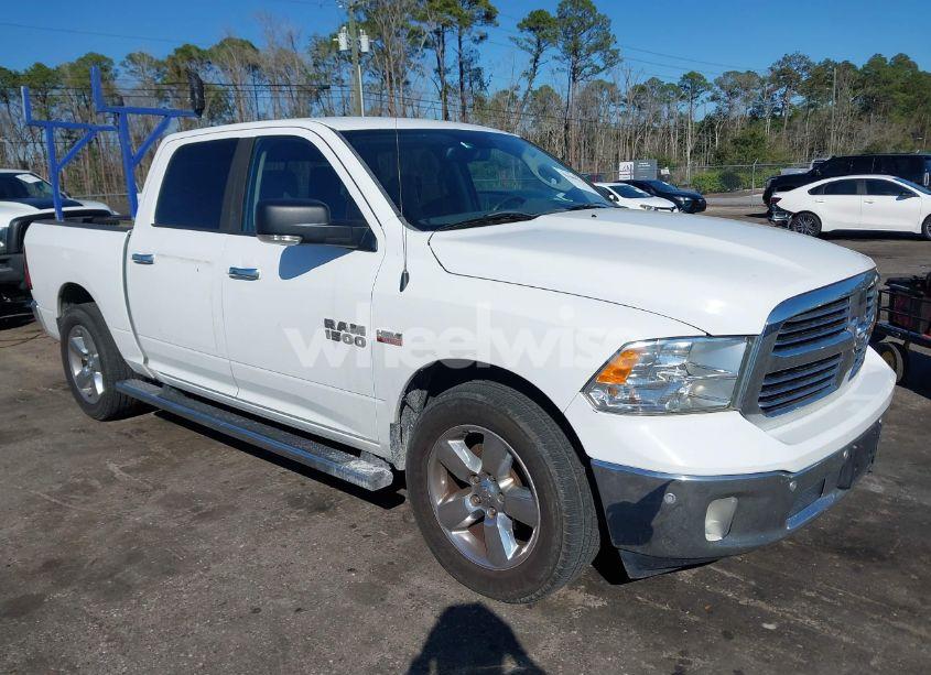2015 Ram 1500 LONE STAR (VIN 1C6RR6LTXFS608652) main photo