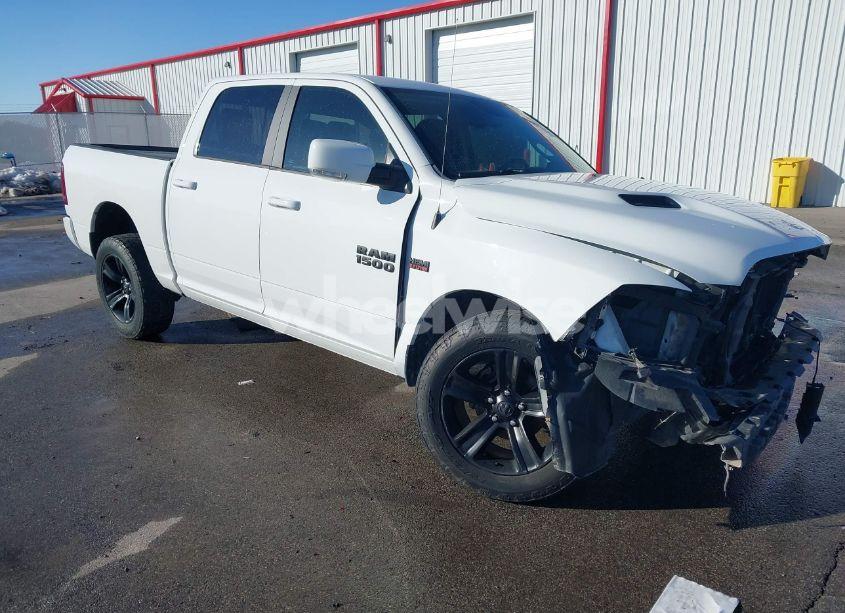 2017 Ram 1500 NIGHT 4X2 5'7 BOX (VIN 1C6RR6MT2HS574384) main photo