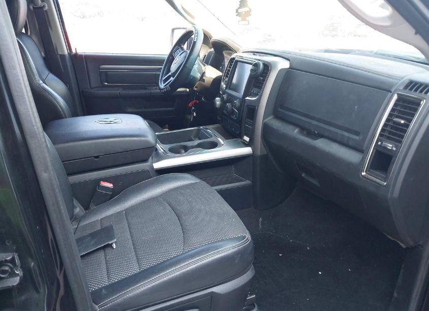 Photo 5 of 2016 Ram 1500 SPORT (VIN 1C6RR6MT4GS263330)