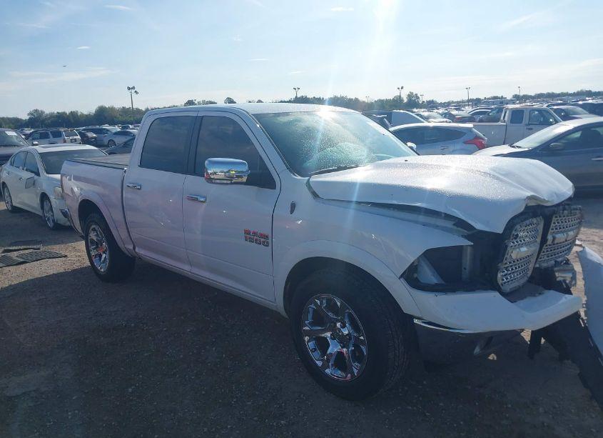 2016 Ram 1500 LARAMIE (VIN 1C6RR6NG9GS170112) main photo