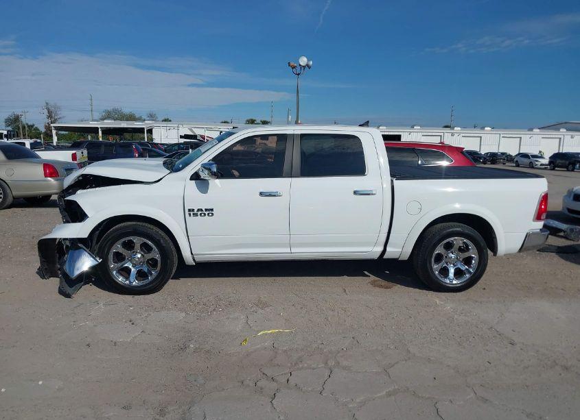 Photo 15 of 2016 Ram 1500 LARAMIE (VIN 1C6RR6NG9GS170112)