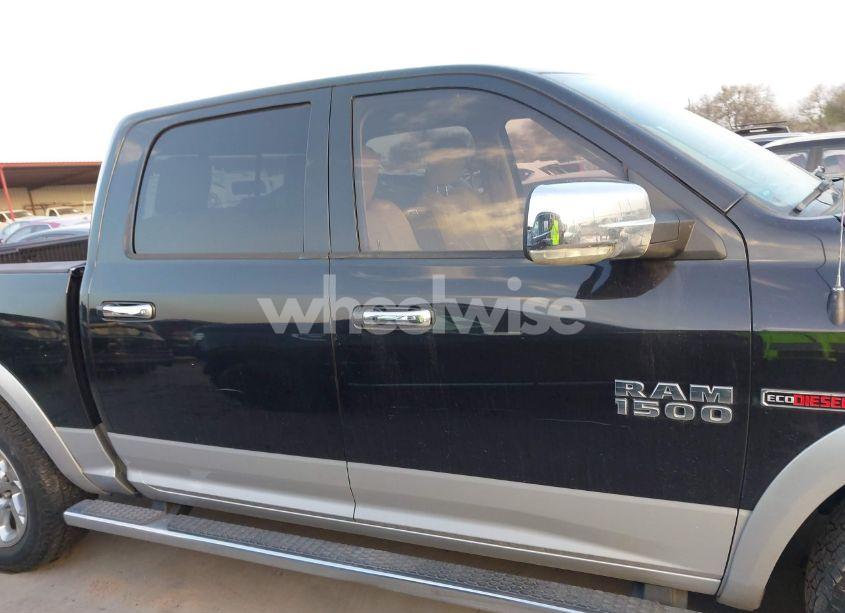 Photo 13 of 2015 Ram 1500 LARAMIE (VIN 1C6RR6NM6FS623820)