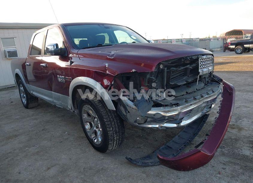 2018 Ram 1500 LARAMIE 4X2 5'7 BOX (VIN 1C6RR6NM6JS234586) main photo