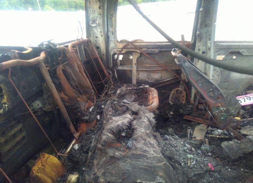 Photo 8 of 2016 Ram 1500 LARAMIE (VIN 1C6RR6NT0GS164471)