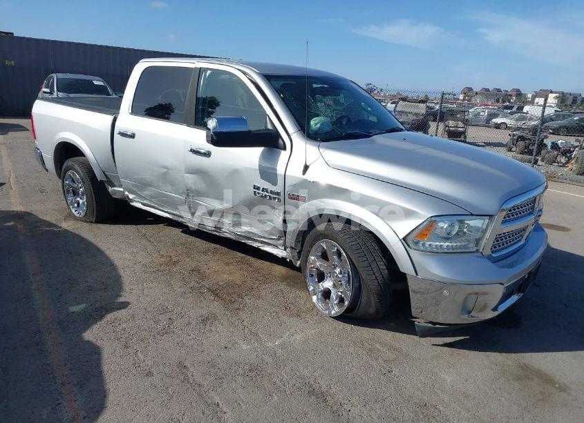 2016 Ram 1500 LARAMIE (VIN 1C6RR6NT6GS269788) main photo