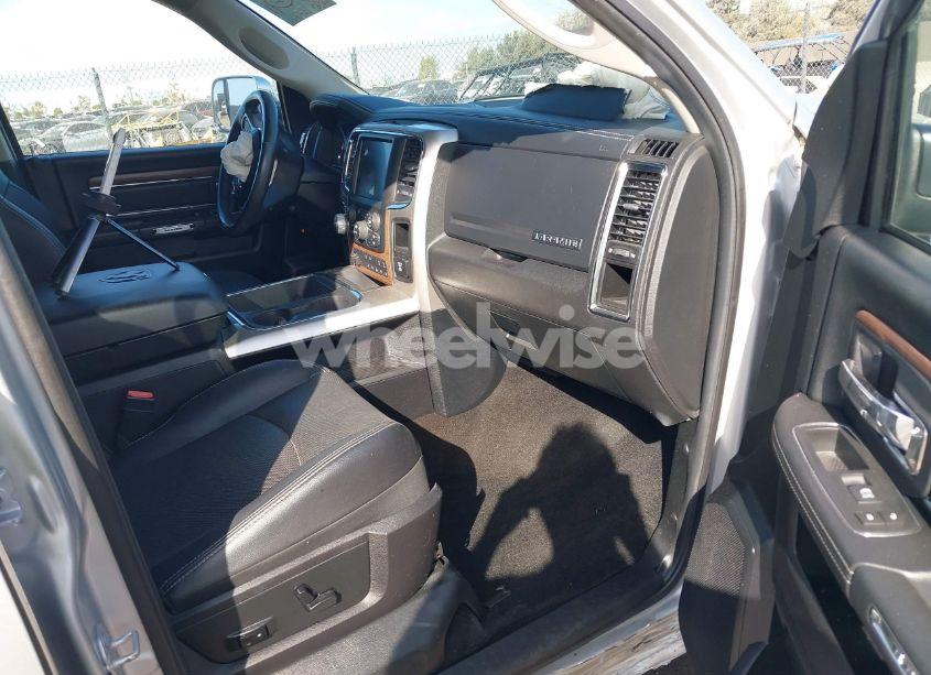 Photo 5 of 2016 Ram 1500 LARAMIE (VIN 1C6RR6NT6GS269788)