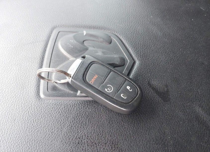 Photo 11 of 2017 Ram 1500 LARAMIE 4X2 5'7 BOX (VIN 1C6RR6NT7HS585282)