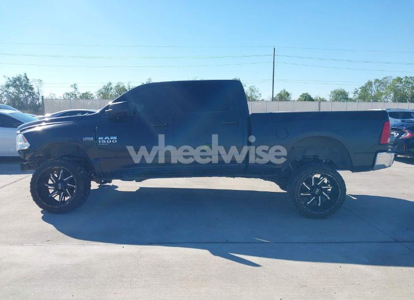 Photo 14 of 2019 Ram 1500 CLASSIC SLT 4X2 6'4 BOX (VIN 1C6RR6TT0KS572044)