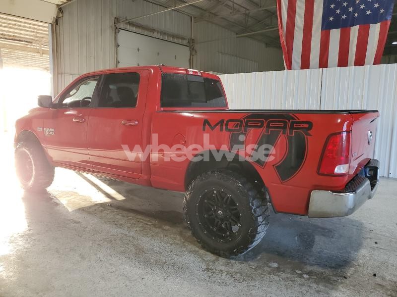 Photo 5 of 2020 RAM 1500 CLASSIC SLT (VIN 1C6RR6TT0LS101982)