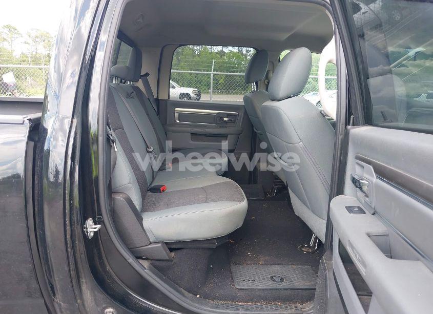 Photo 8 of 2020 Ram 1500 CLASSIC SLT 4X2 6'4 BOX (VIN 1C6RR6TT0LS135260)