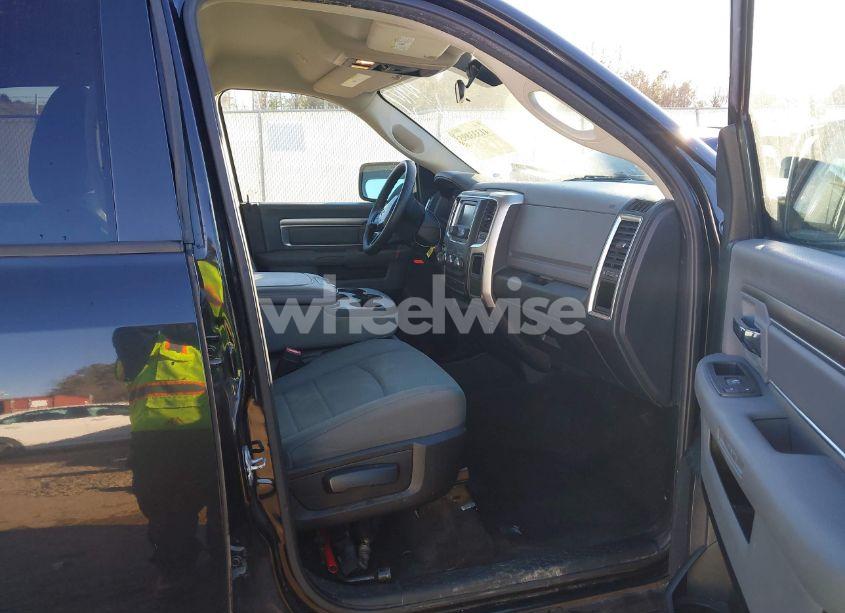 Photo 5 of 2017 Ram 1500 (VIN 1C6RR6TT1HS762377)