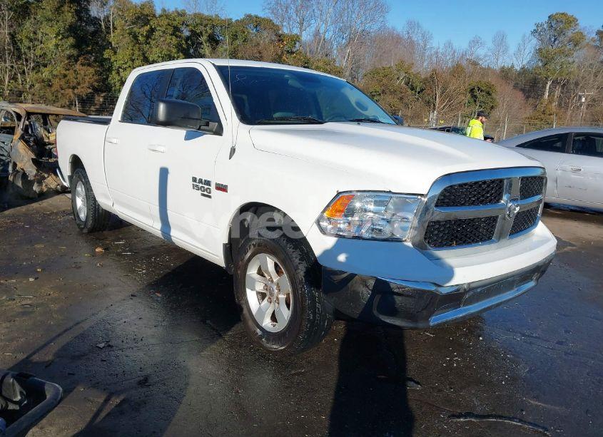 2020 Ram 1500 CLASSIC SLT 4X2 6'4 BOX (VIN 1C6RR6TT1LS102638) main photo