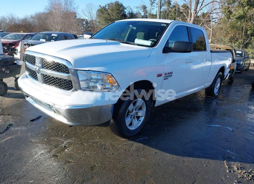 Photo 2 of 2020 Ram 1500 CLASSIC SLT 4X2 6'4 BOX (VIN 1C6RR6TT1LS102638)