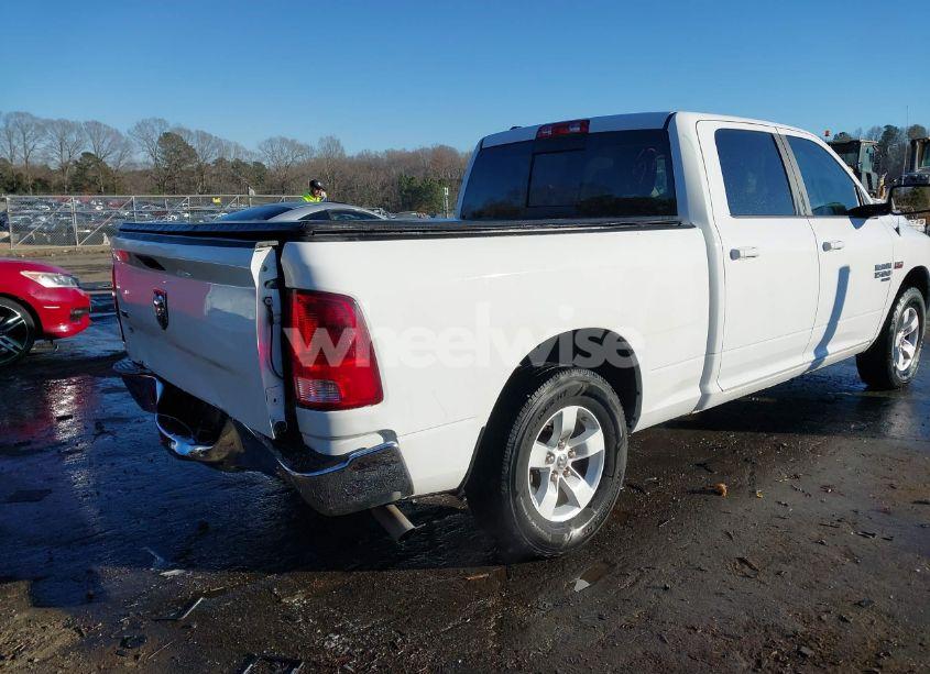Photo 4 of 2020 Ram 1500 CLASSIC SLT 4X2 6'4 BOX (VIN 1C6RR6TT1LS102638)