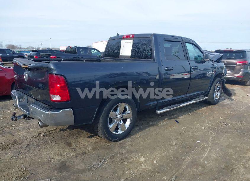 Photo 4 of 2019 Ram 1500 CLASSIC BIG HORN 4X2 6'4 BOX (VIN 1C6RR6TT2KS693366)